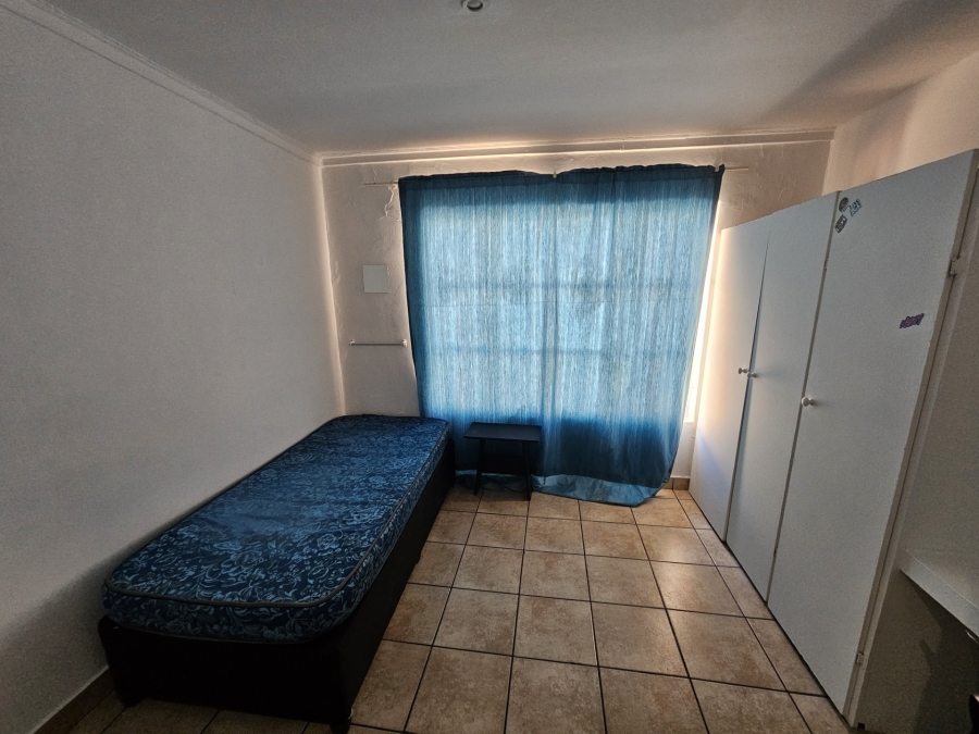 8 Bedroom Property for Sale in Brandwag Free State